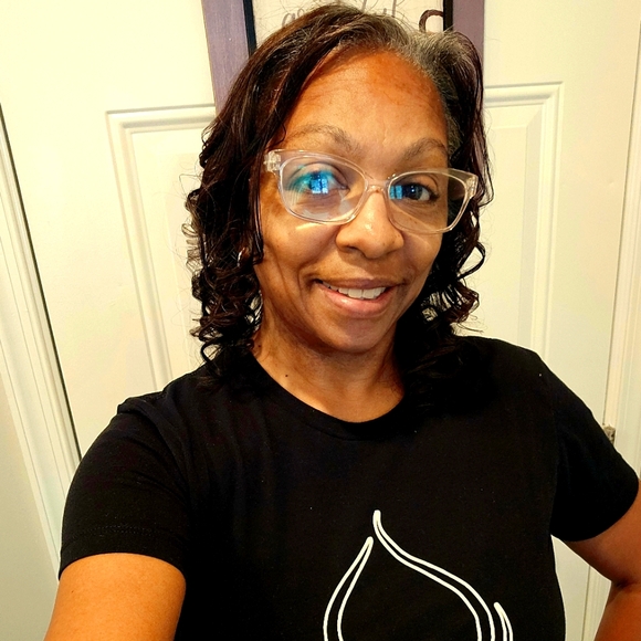 Meet your Posher, Colette - Picture 1 of 1